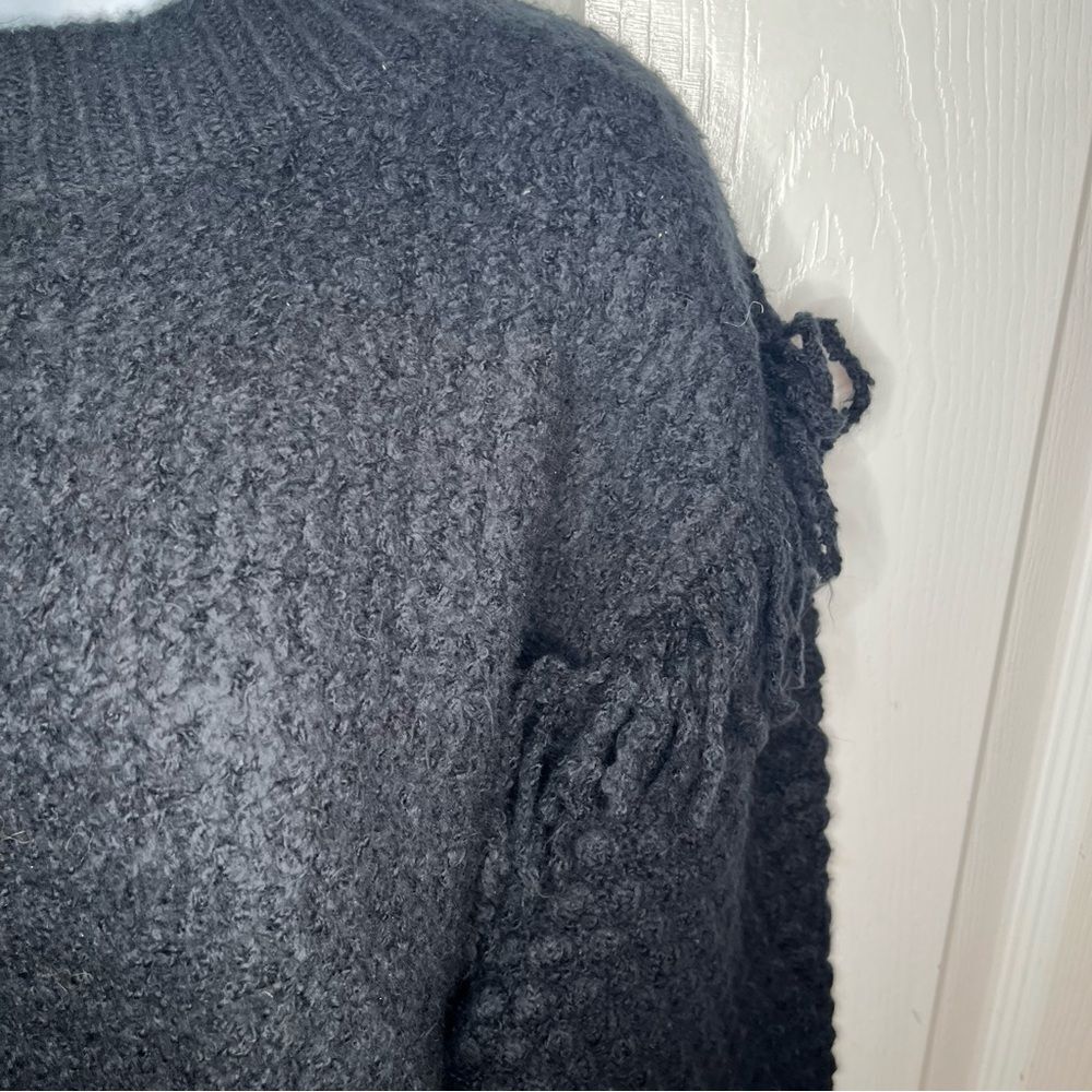 Treasure & Bond Balloon Sleeve Mixed Stitch Fringe Sweater Crew Black S Nwt — image 8 of 8